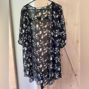 Black floral kimono